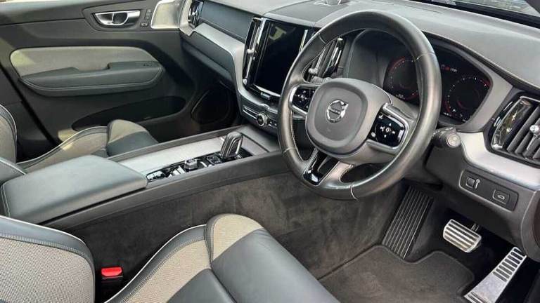 2020 Volvo XC60 2.0 B6P (300) R DESIGN Pro 5dr AWD Geartronic SUV Petrol Automatic