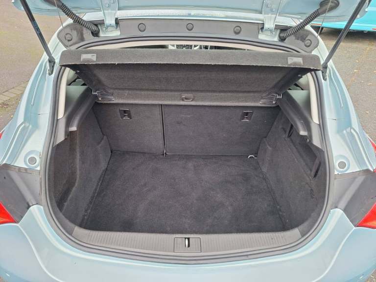 Vauxhall, ASTRA, Hatchback, 2010, Other, 1598 (cc), 5 doors