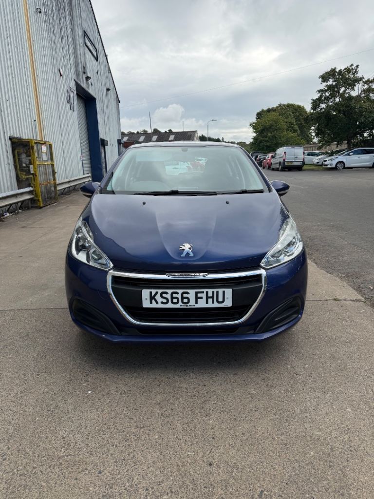 Peugeot, 208, Hatchback, 2016, Manual, 1199 (cc), 5 doors