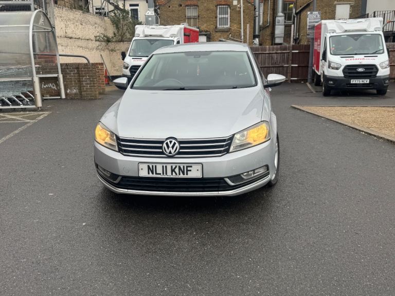 Volkswagen, PASSAT, Saloon, 2011, Manual, 1968 (cc), 4 doors