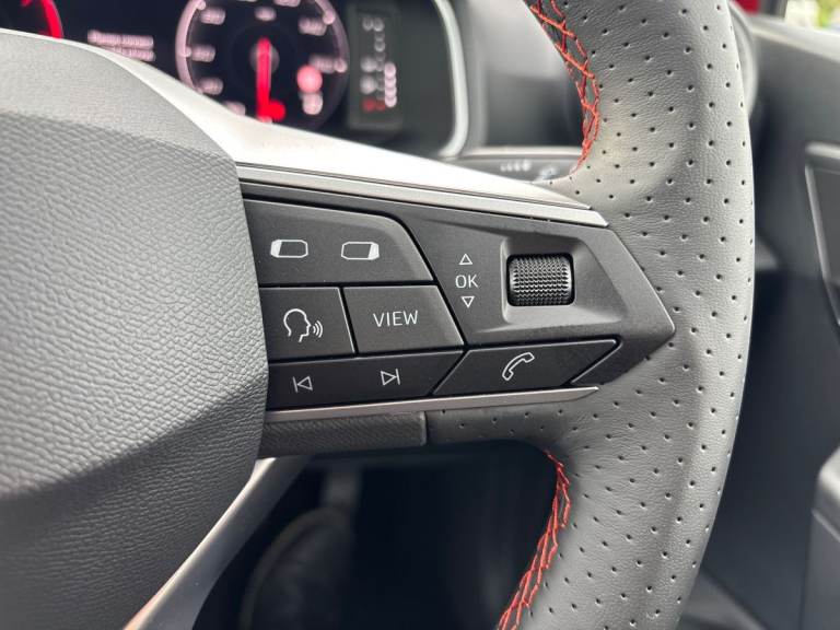 2025 SEAT Arona 1.0 TSI 115 FR Black Edition 5dr Hatchback PETROL Manual