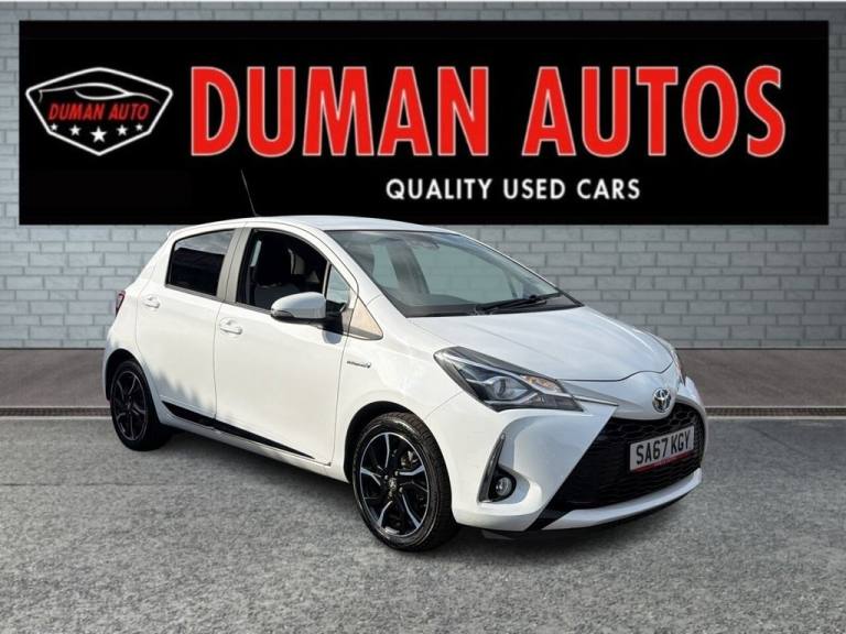 2017 Toyota Yaris 1.5 VVT-h Design Hatchback 5dr Petrol Hybrid E-CVT Euro 6 (s/s) (100 ps) Hatchb...