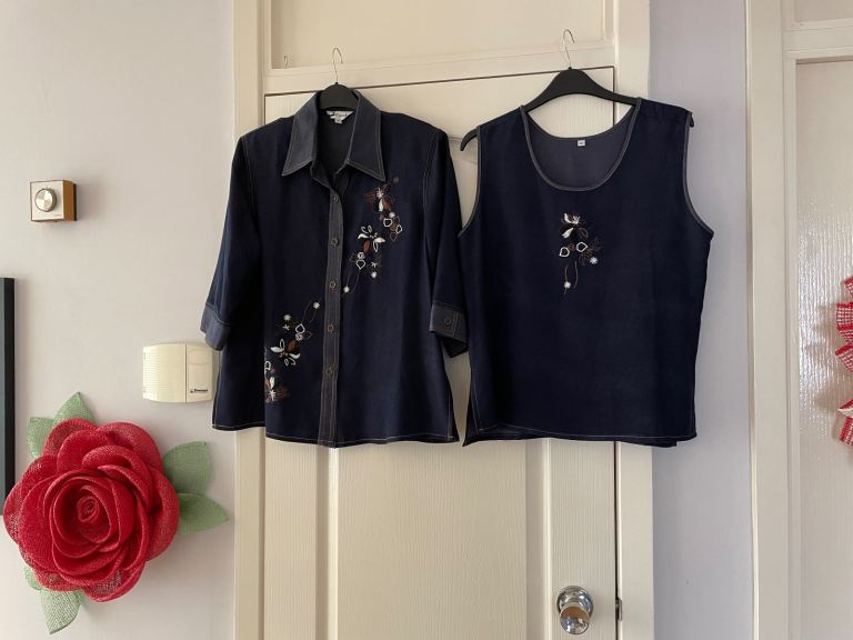 *** LADIES TOPS - TWIN SET - (BRAND NEW) ***