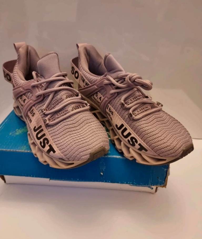 Woman/Girl Running Shoes Fashion Non Slip Athletic Tennis Walking Blade Sneakers