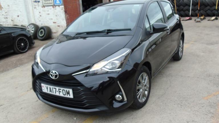 2017 Toyota Yaris 1.5 VVT-i Icon 5dr HATCHBACK Petrol Manual