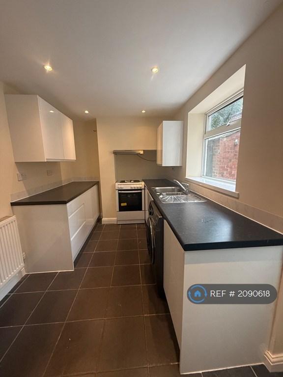 2 bedroom house in Bridge Lane, Frodsham, WA6 (2 bed) (#2090618)