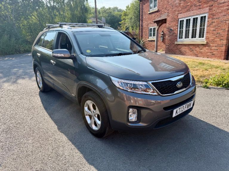 2013 Kia Sorento KX-2 2.2 CRDi AWD Manual | 7 Seats | Leather | Full Service History | 92,238 Miles