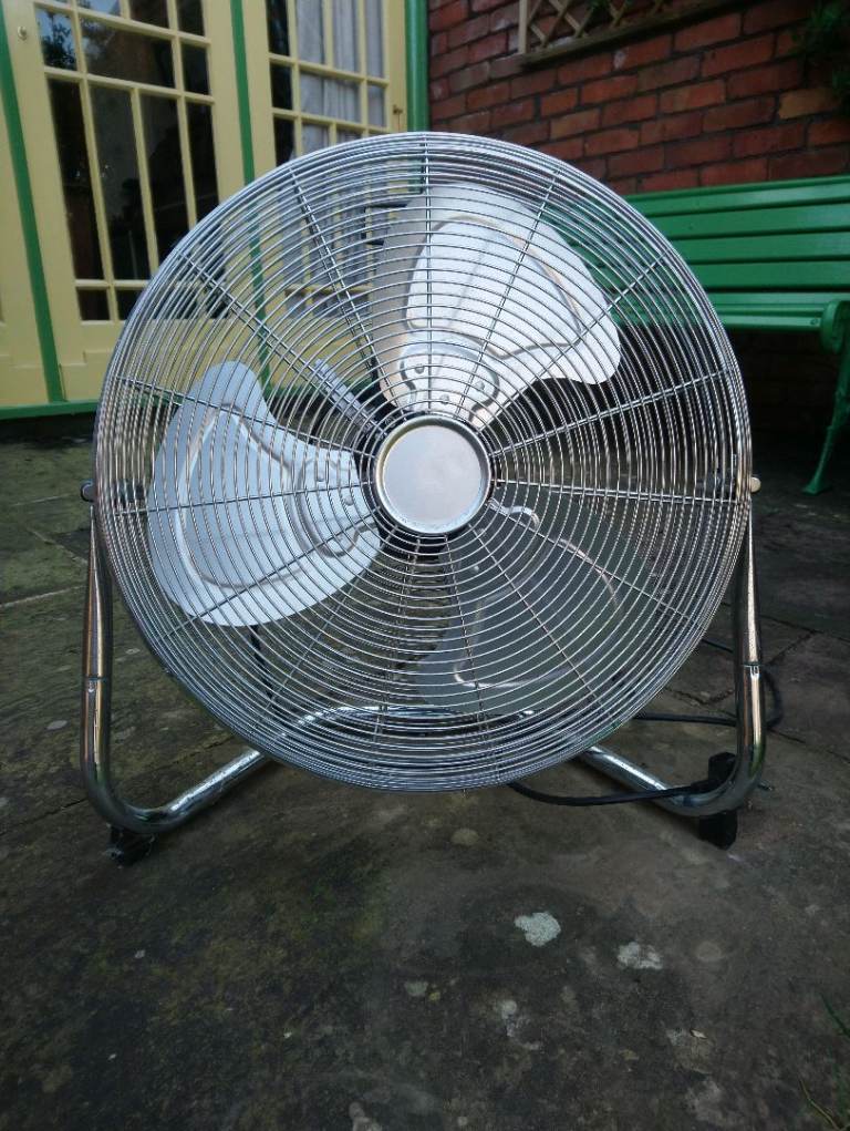 3-speed 16" chrome FLOOR FAN on stand