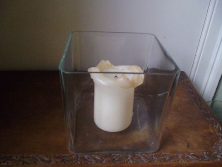 CUBIC GLASS CANDLE /PLANT HOLDER