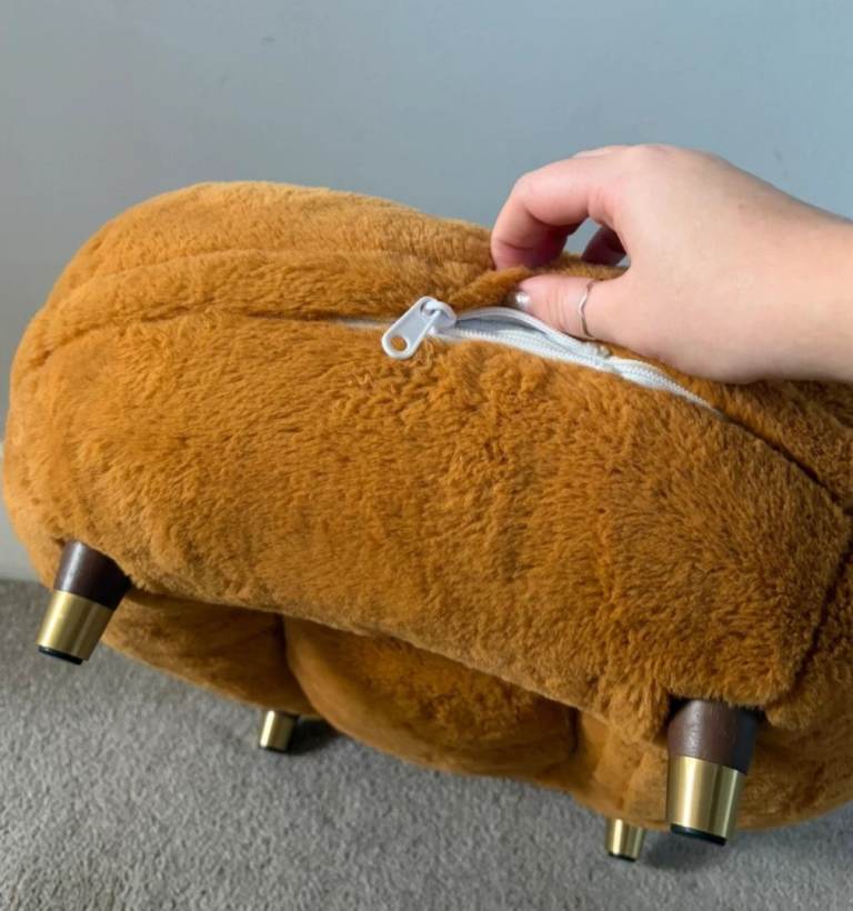 Omlet donut cat bed with feet puppy dog bed