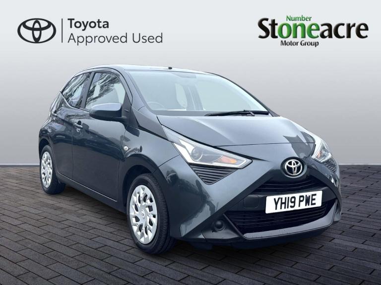 2019 Toyota AYGO 1.0 VVT-i X-Play 5dr x-shift HATCHBACK PETROL Automatic