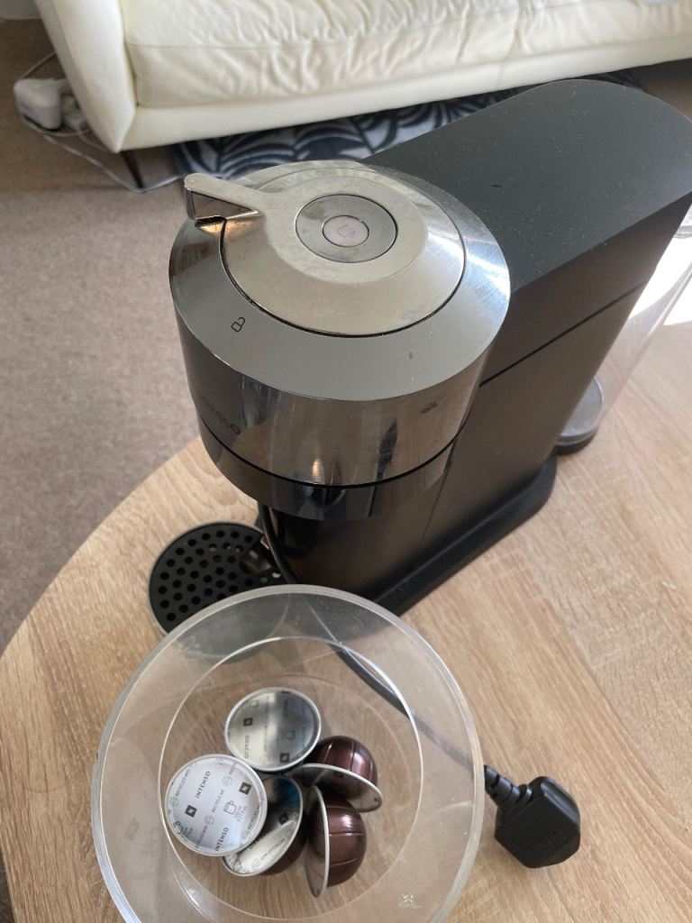 Nespresso Vertuo Coffee Machine - Black, Good Condition