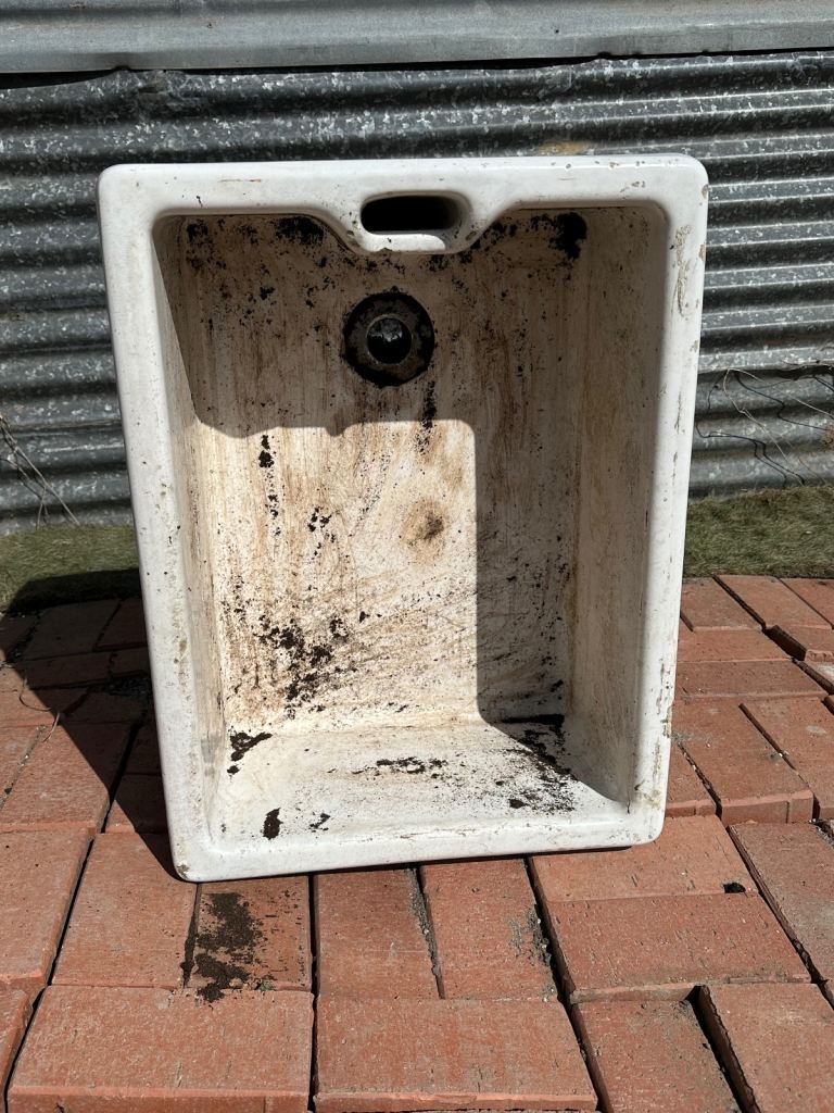 Vintage Reflectoware Butler Sink Garden Planter