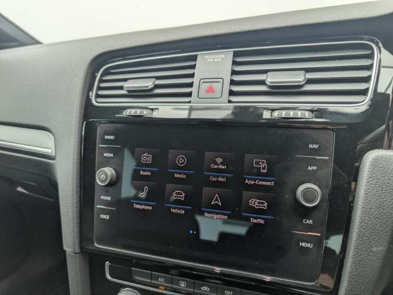 2018 Volkswagen Golf 1.5 TSI EVO R-Line Hatchback 5dr Petrol Manual Euro 6 (s/s) (150 ps) - ALLO ...