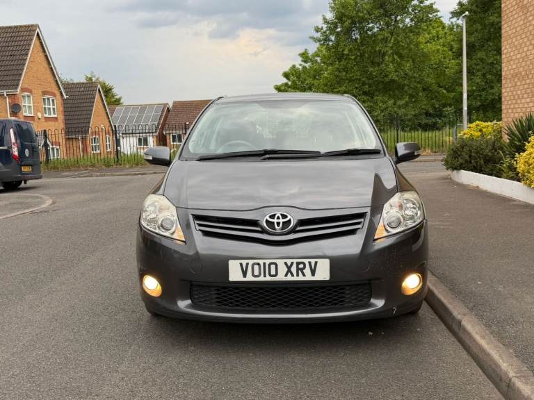 Toyota, AURIS, Hatchback, 2010, Manual, 1329 (cc), 3 doors