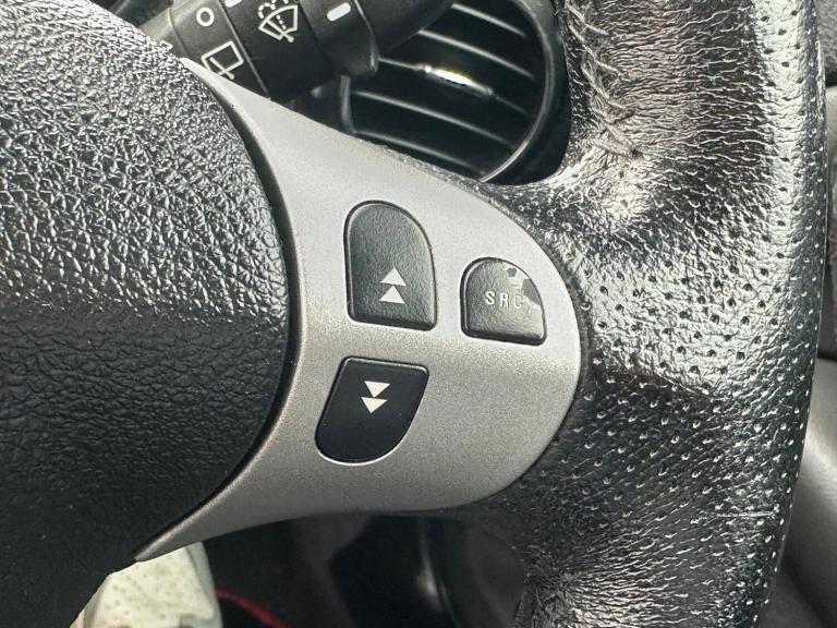 2006 Alfa Romeo 147 1.6 TS Lusso 3dr HATCHBACK Petrol Manual