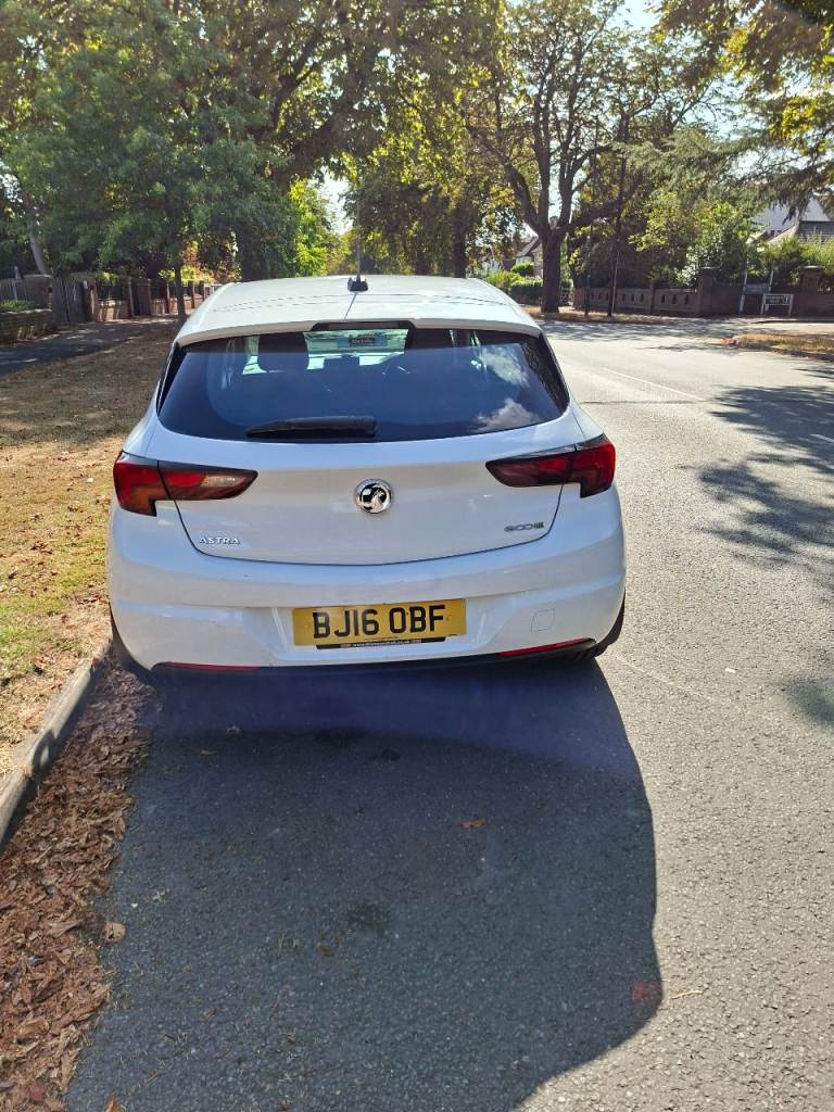 Vauxhall, ASTRA, Hatchback, 2016, Manual, 999 (cc), 5 doors