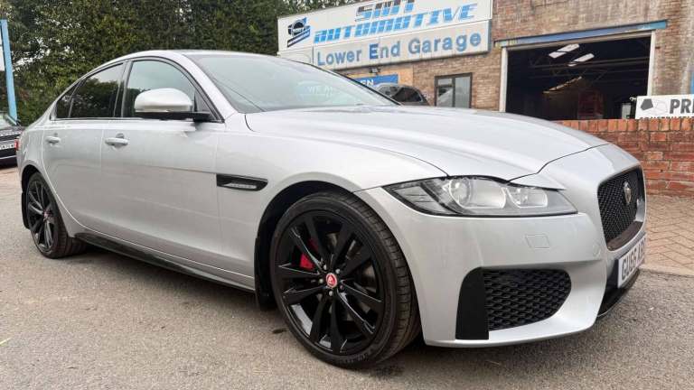2016 Jaguar XF 3.0 XF V6 S D Auto 4dr Saloon Diesel Automatic