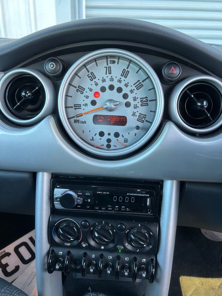 Mini, HATCHBACK, Hatchback, 2003, Semi-Auto, 1598 (cc), 3 doors