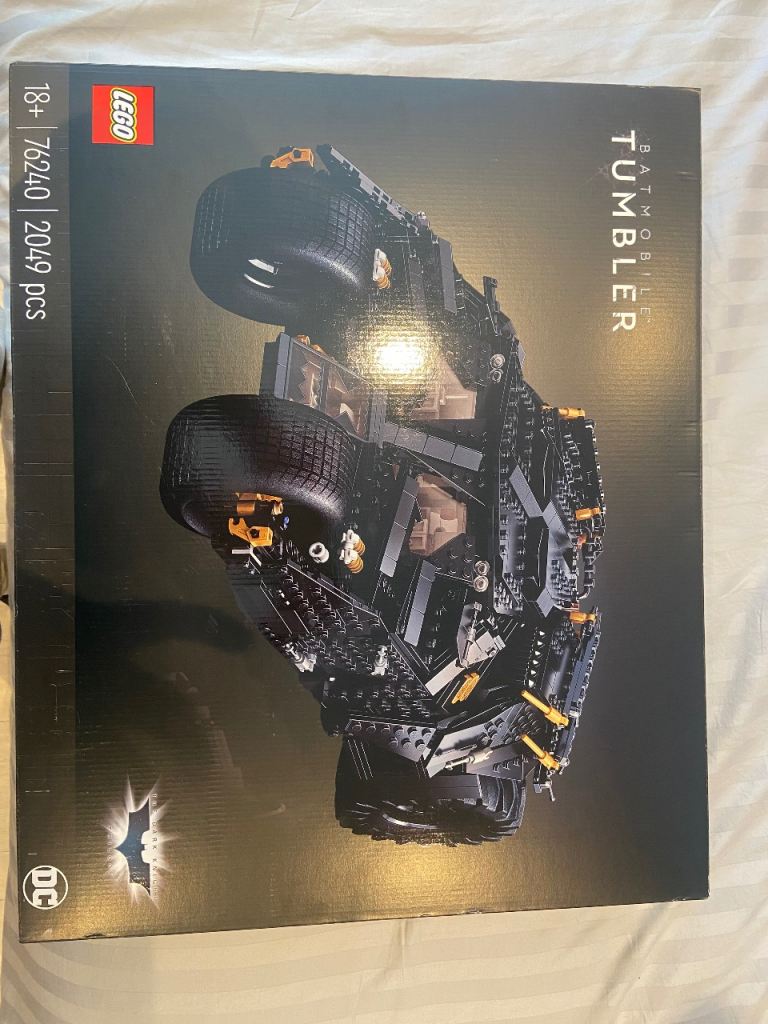 Lego - Batmobile Tumbler 76240