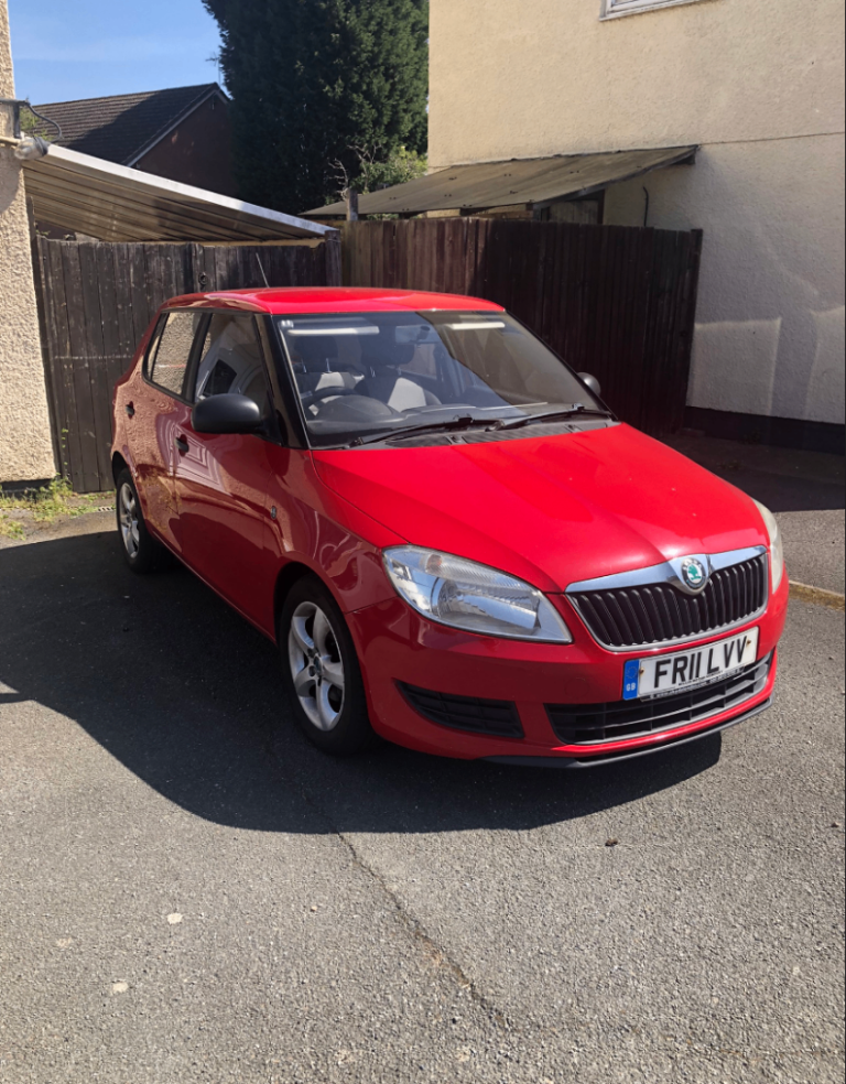 Skoda, FABIA, Hatchback, 2011, Manual, 1598 (cc), 5 doors