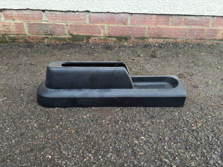 Ford fiesta 2002-2003 handbrake centre console cover trim