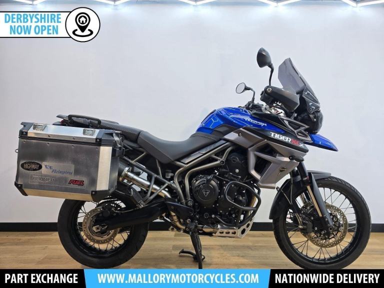 Triumph Tiger 800 XCx 2017 Blue - Metal Panniers, FUEL Exhaust, ABS, TC + More!
