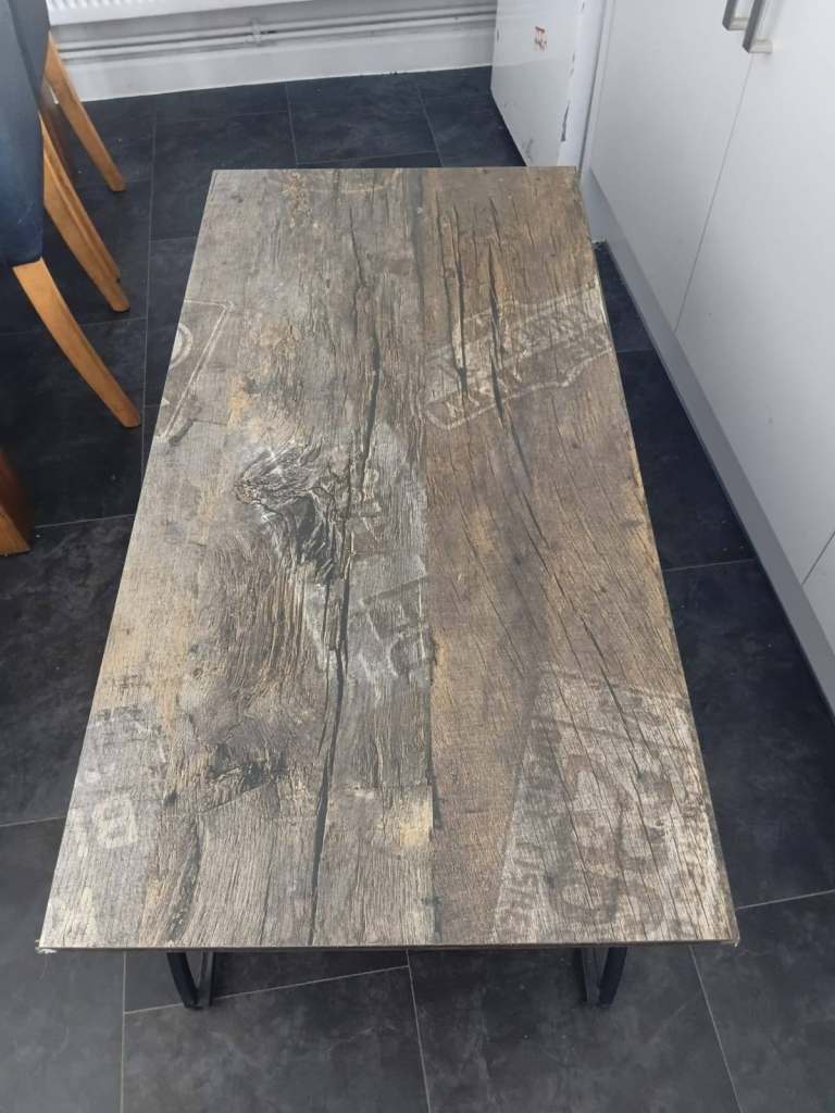 Rustic Wood Effect Coffee Table with Metal Legs