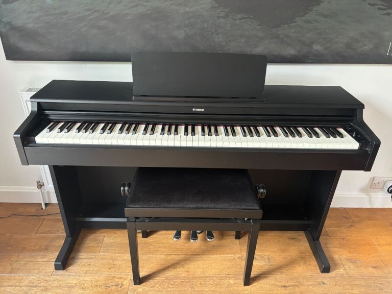 Yamaha Arius YDP-164 Digital Piano with Stool
