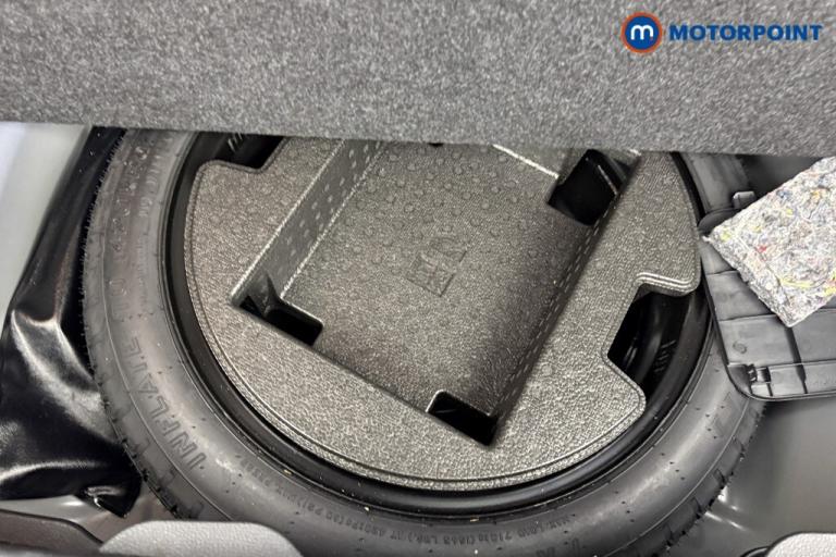 2022 Toyota Yaris 1.5 Hybrid Design 5dr CVT HATCHBACK PETROL/ELECTRIC Automatic