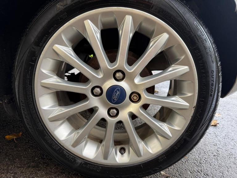 2013 Ford Fiesta 1.0T EcoBoost Titanium X Euro 5 (s/s) 5dr HATCHBACK Petrol Manual