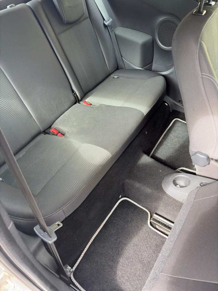 Renault Clio Expression 16v 1.2  £1500 ONO