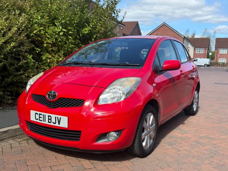 TOYOTA YARIS T-SPIRIT 1.3 PETROL FSH HPI CLEAR 2 KEYS £35 ROAD TAX ULEZ
