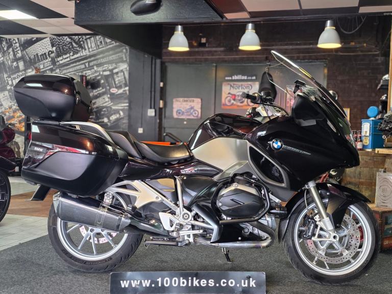 2016 BMW R1200 RT with ESA, COMFORT & TOUR PACK 16,000 MILE'S 