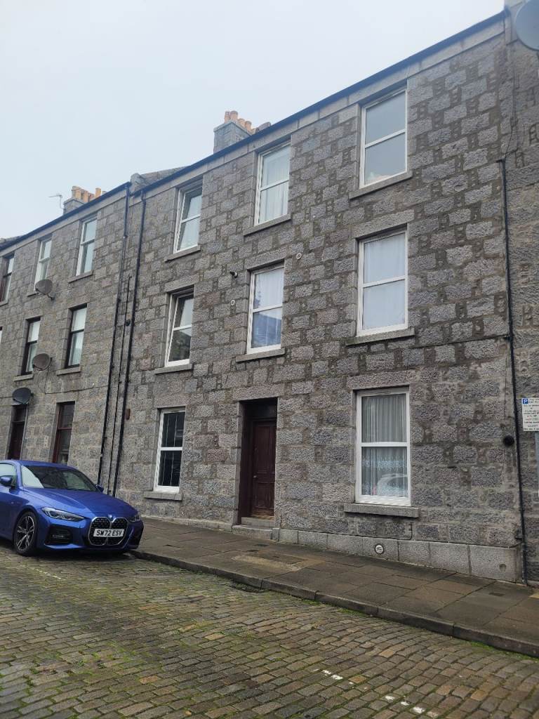 Unfurnished one bed flat to rent, Ashvale Place AB10 6QB