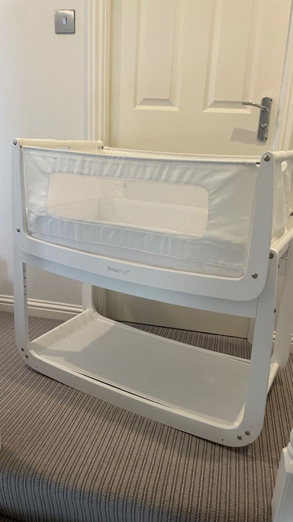Snuz Pod 4 Bedside Baby Cot