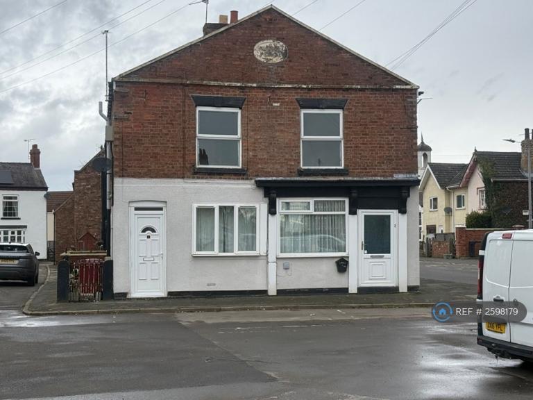 1 bedroom flat in Owston Ferry, Doncaster, DN9 (1 bed) (#2598179)