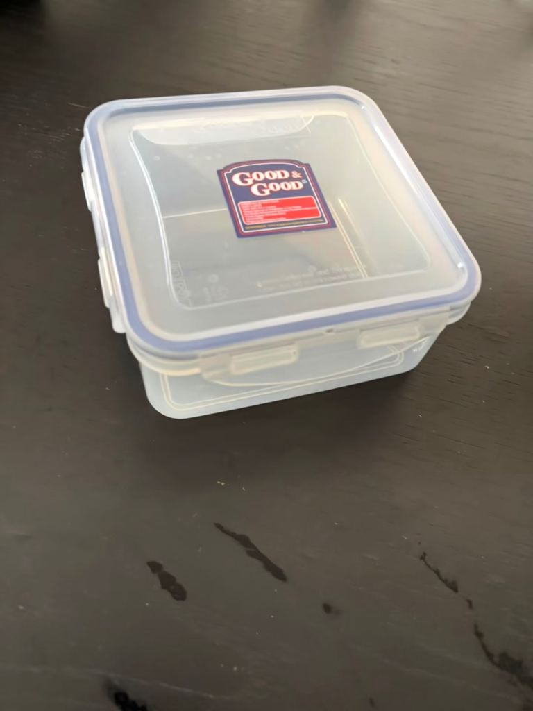 Good & Good Clear Plastic Food Storage Container - As Good As New