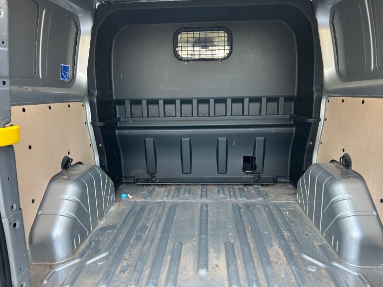 Ford Transit Custom Bulkhead