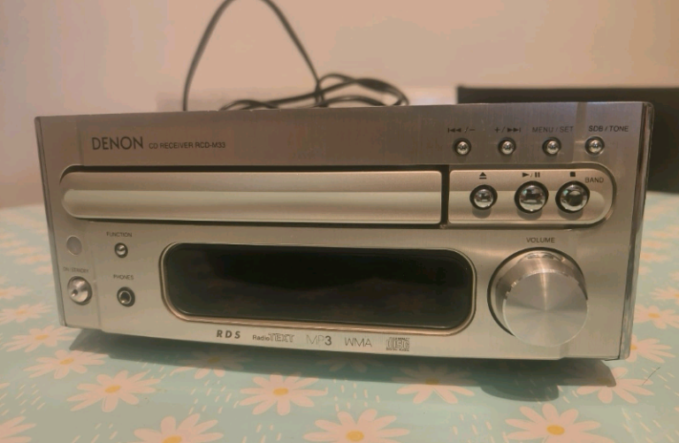 Denon RCD-M33 CD receiver 