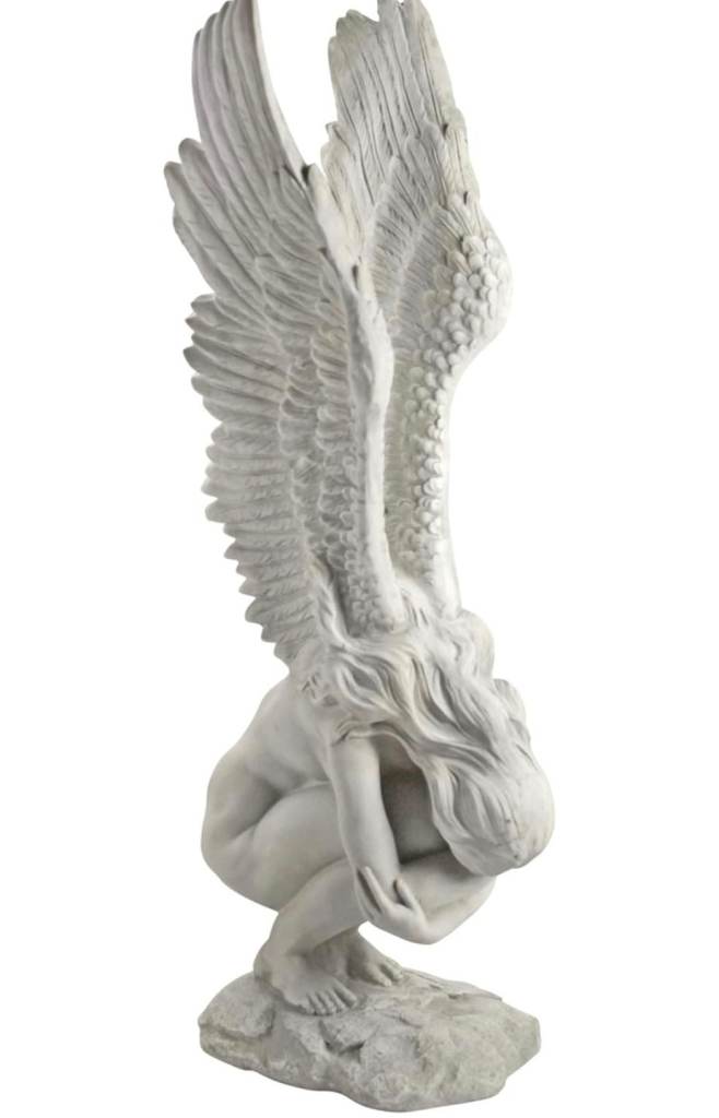 Angel statue large