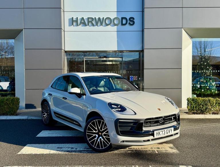 image for 2023 Porsche Macan 2.0T T SUV 5dr Petrol PDK 4WD Euro 6 (s/s) (265 ps) ESTATE Petrol Automatic