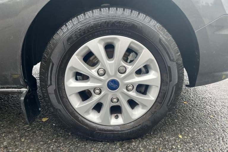 2022 Ford Transit Custom 320 Limited L1 SWB Double Cab In Van FWD 2.0 EcoBlue 130ps Low Roof, CRU...