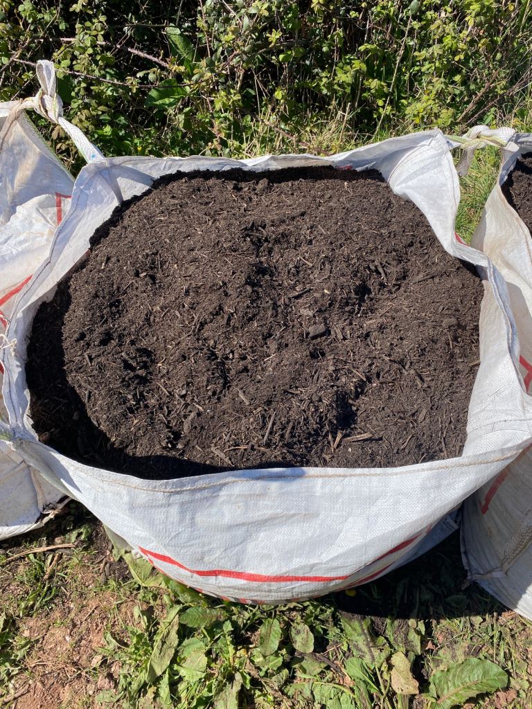Delivery Very large dumpy bag full of quality COMPOST garden allotment fruit veg planter greenhouse