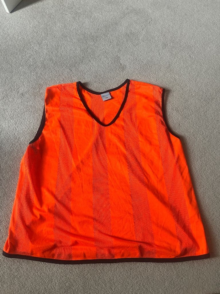 10 Adult Football Bibs