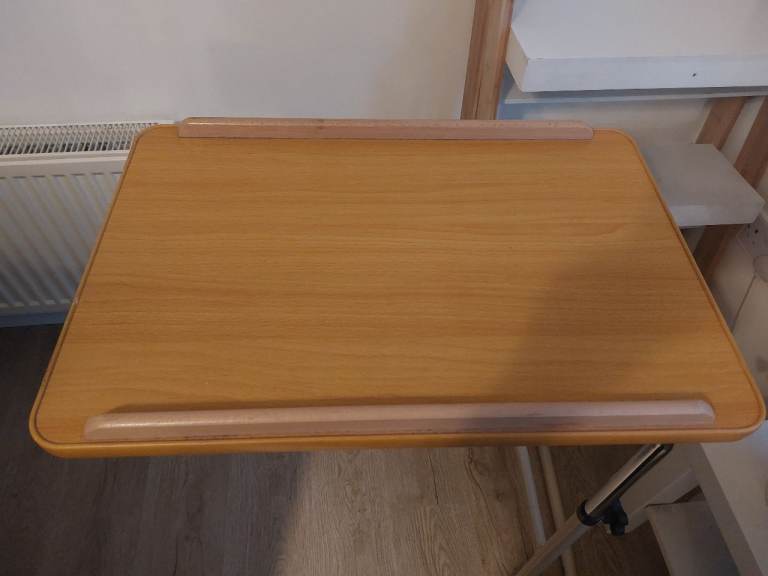 Overbed table