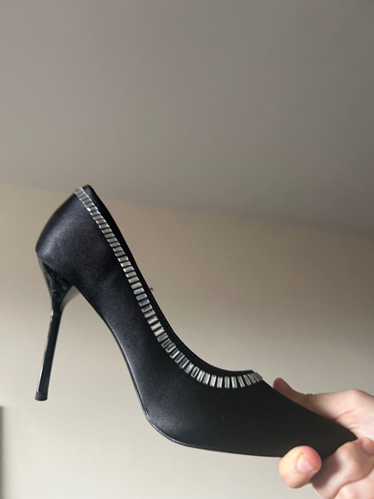 Fashion nova heels 