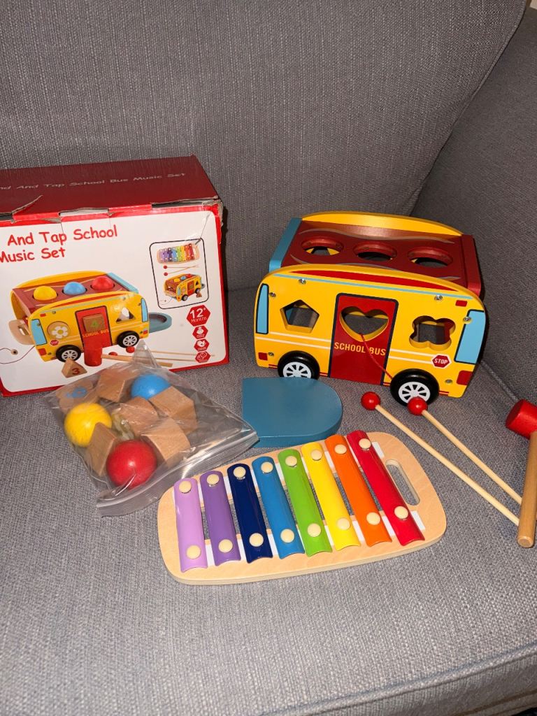 Musical wooden School Bus set
