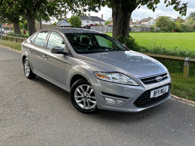 2011 Ford Mondeo 2.0 TDCi 140 Zetec 5dr HATCHBACK Diesel Manual