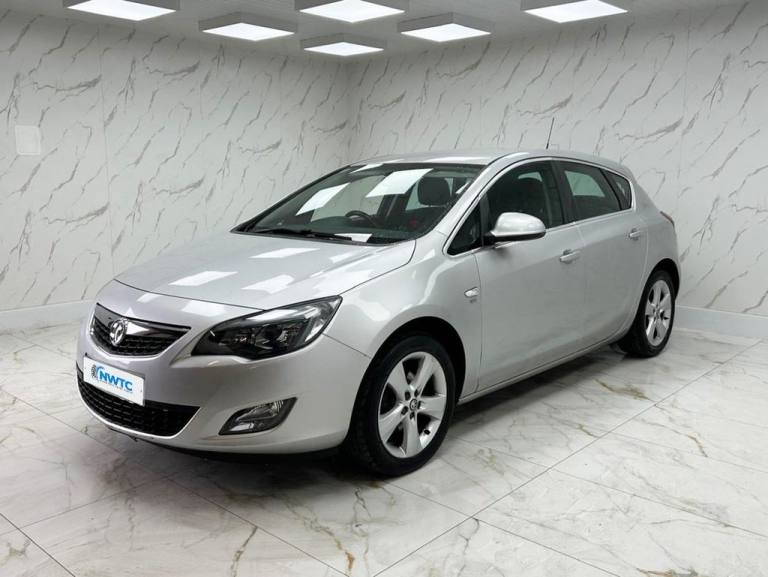 2012 Vauxhall Astra **MAKE US AN OFFER!!**1.4 16v SRi Hatchback 5dr Petrol Manual Euro 5 (100 p H...